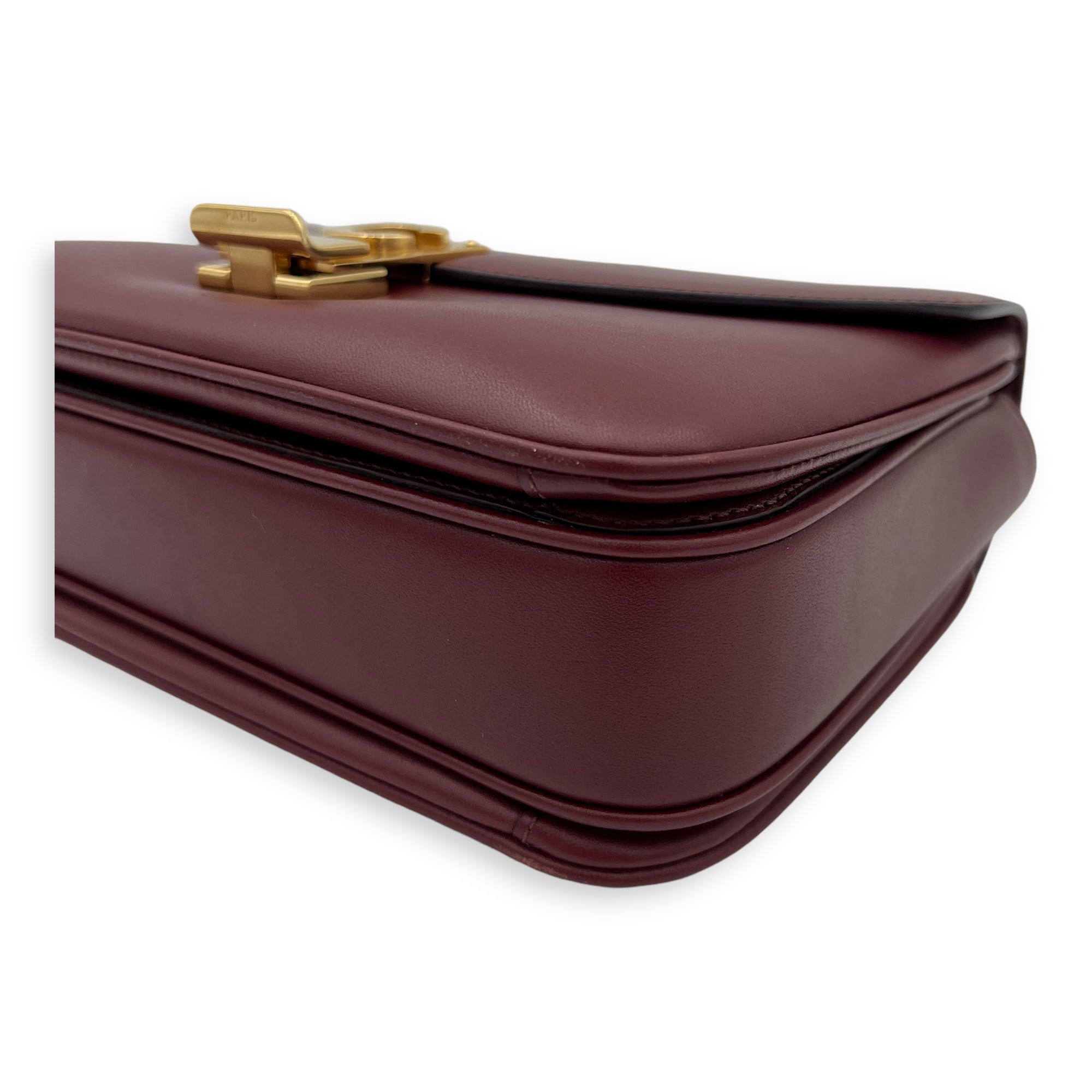 C Red Shoulder Bag in Calfskin, Gold hardware - Image 11