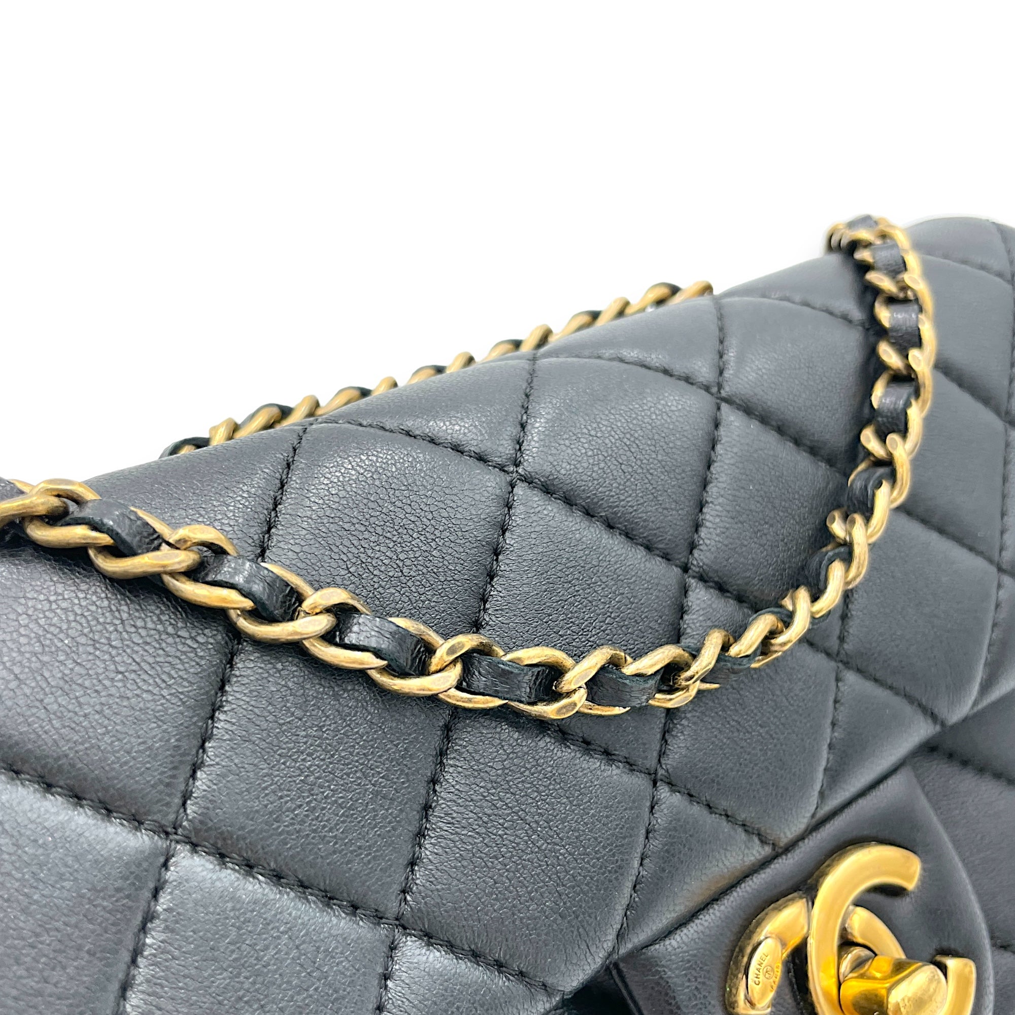 Classic Black Crossbody Bag in Lambskin, Gold hardware - Image 7
