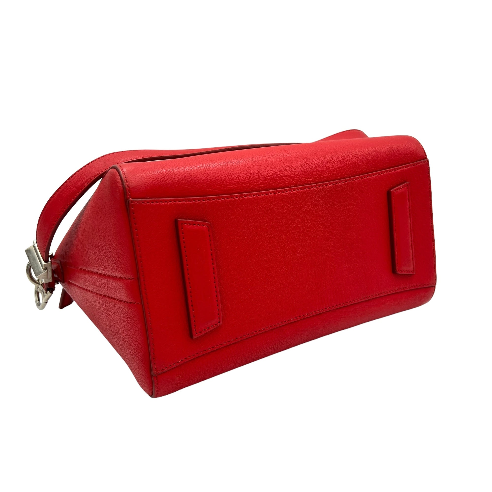 Antigona Small Red Top Handle Bag in Goat Leather, Silver hardware - Image 6