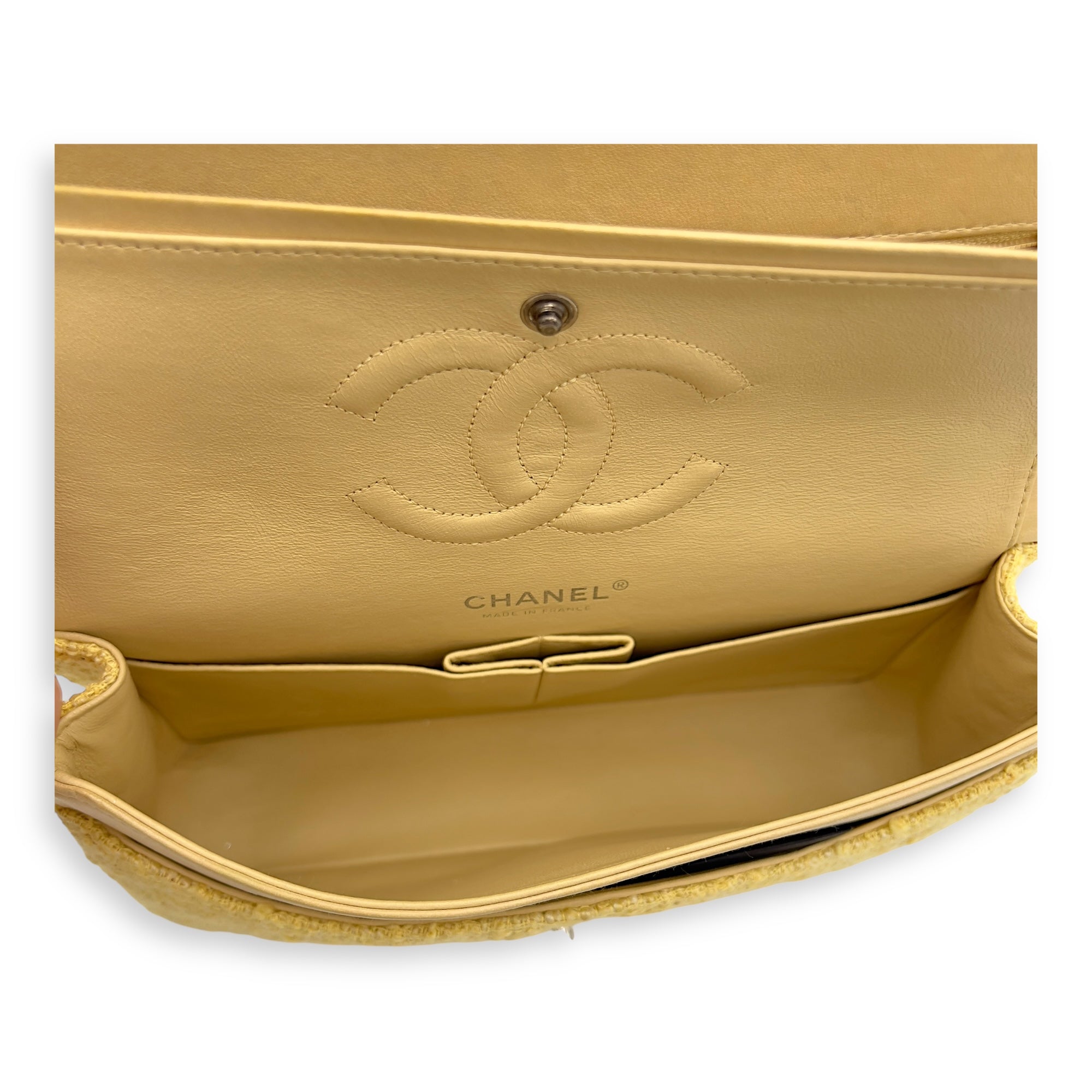 Classic Shoulder Bag Yellow in Tweed, Silver hardware - Image 9