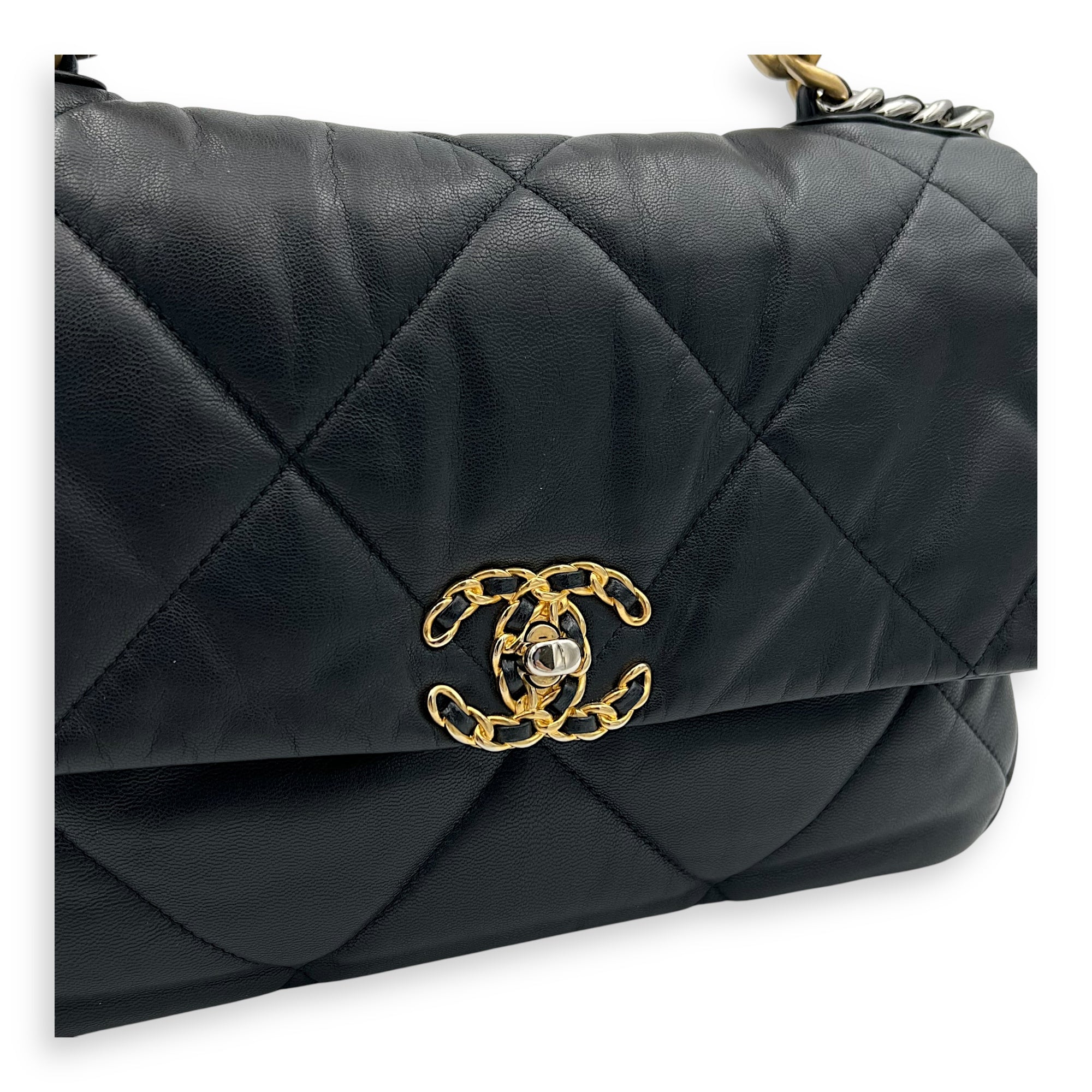 C19 Large Black Shoulder Bag in Goat Leather, Mixed hardware - Image 8