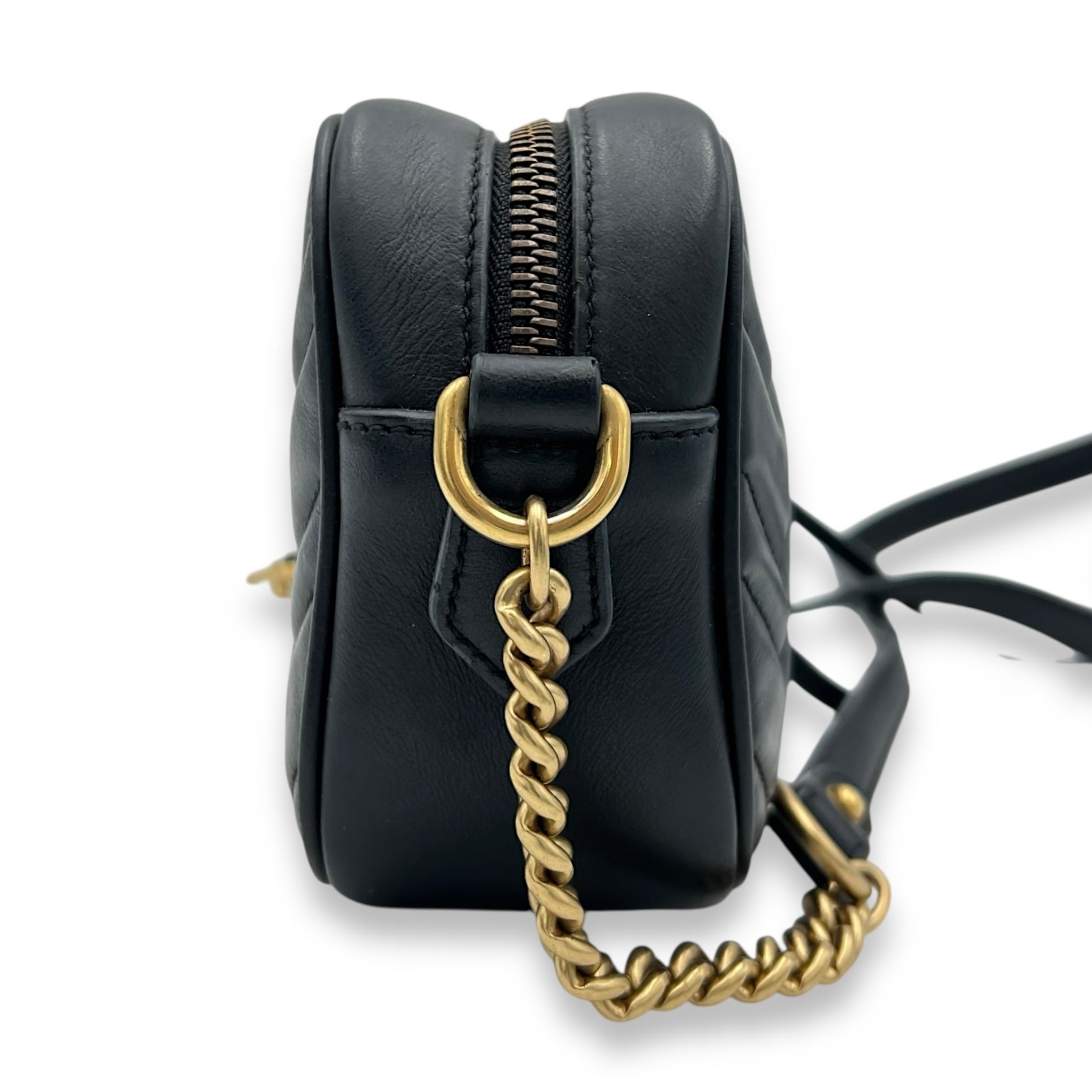 GG Marmont Crossbody Bag Mini Black in Calfskin, Gold hardware - Image 5